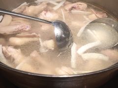 -大头椰·椰子鸡火锅(南宁万象城店)