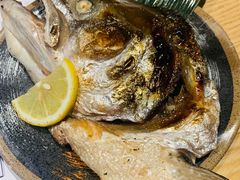 -枝魯枝魯自助料理