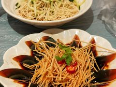 -肥肥虾庄·金牌油焖大虾(东湖欢乐谷店)