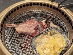 -铭牛烧肉·和牛海鲜自助(高新月牙湖店)