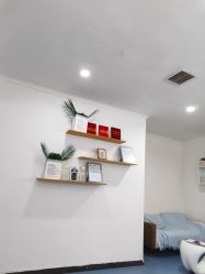 -蕾特恩专业祛痘•皮肤管理