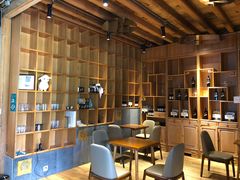 大堂-比顿咖啡(和顺古镇店)