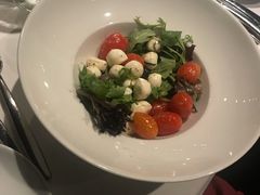 -Top Of Vancouver Revolving Restaurant