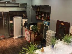-何氏串串香火锅(翠亨店)