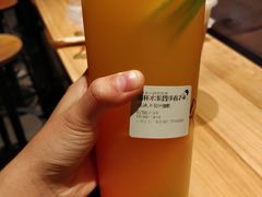满杯水果四季春-喜茶(上海正大广场店)
