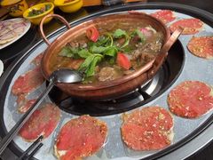 -银同牦牛肉火锅