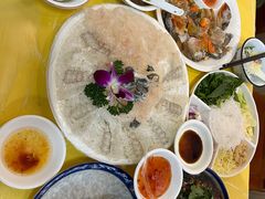 -官塘陈记鱼生·潮汕砂锅粥·牛肉火锅(潮枫路总店)