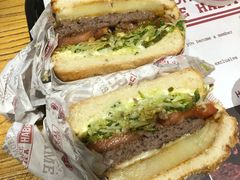 -The Habit Burger Grill 哈比特汉堡(爱琴海店)