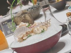 -红鼎豆捞·非遗鲍皇汤火锅(宝丰路店)