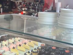 -UNI UNI(环亚凯瑟琳店)