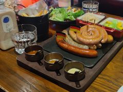 -1886德国汽车餐厅(外滩中央店)