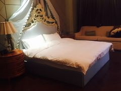 -优悦派 · 别墅轰趴馆(波西米亚风情馆店)
