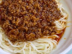 炸酱拌面-食惠里小笼包面馆(越秀店)