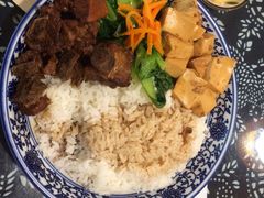 -蜗牛小馆醉乡民谣云南菜(惠新西里店)