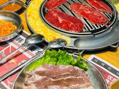 -青瓦炭韩潮烤肉(花园道店)