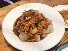 -小船渔村•大连菜•大连焖鱼(黄河路店)