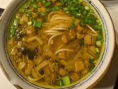 -林间山庄
