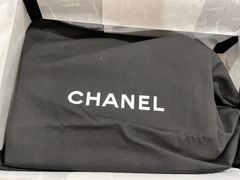 -Chanel(德基广场店)
