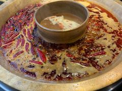 -王婆乔鲜鱼自助火锅(蜀汉路店)