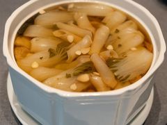 -新荣记(南京西路店)