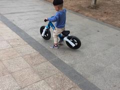 -八爪矩阵极限运动馆·儿童平衡车·感统训练(南海子公园校区)