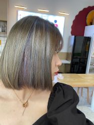 -变画·发型STUDIO