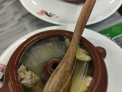 -蔼若春.传承三十年云南菜(金碧公园店)