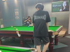 -夜时尚台球俱乐部(汉阳摩尔城店)