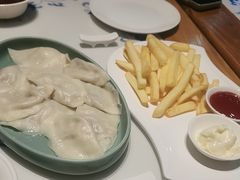 -东方饺子王(新阳路店)