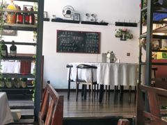 大堂-陶家堡·多意食餐饮(益健路店)