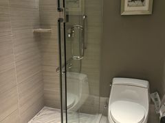 -上海中航虹桥机场泊悦酒店