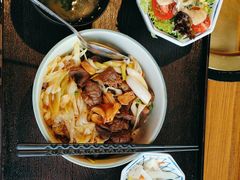-炼火烤肉店