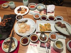 -萨拉伯尔水源素问店·韩国宫廷料理(人民路店)