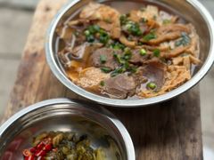 -炳记牛味粉店(四坊路店)