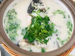-天乐农家鱼头王(天目湖店)