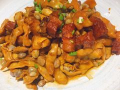 -95号酱骨·一块豆腐(展春园西路店)