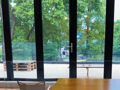 -J Create城市露营咖啡·简餐·宠物(上海动物园店)