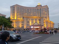 -芜湖白金汉爵大酒店