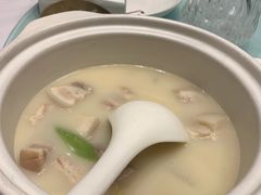 腌笃鲜-新吉士·上海菜(浦东LCM置汇旭辉店)
