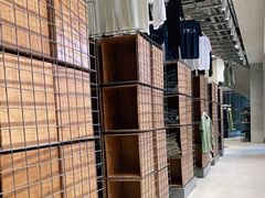 -迪桑特DESCENTE(北京三里屯BLANC店)