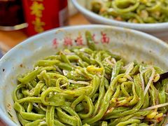 -手擀菠菜面(西康路店)