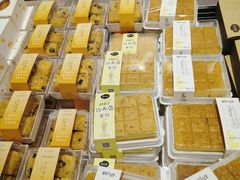 -皇冠幸福里动物奶油生日蛋糕(汉口北店)