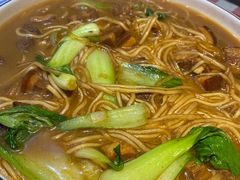 猪肉炖粉条-东北哈尔滨酱骨头馆房掌柜铁锅炖