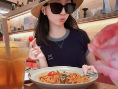 -芭莉与彩虹西餐厅(成都合生汇店)