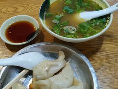 -黄阿姨锅贴大王(万航渡路店)