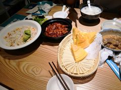 -小镇大厨新概念复合中餐厅(万达广场大连高新店)