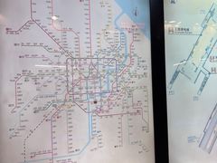 -龙溪路(地铁站)