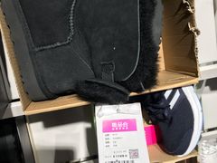 -唯品会(北京国瑞城店)