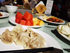 -裕龙汤泉