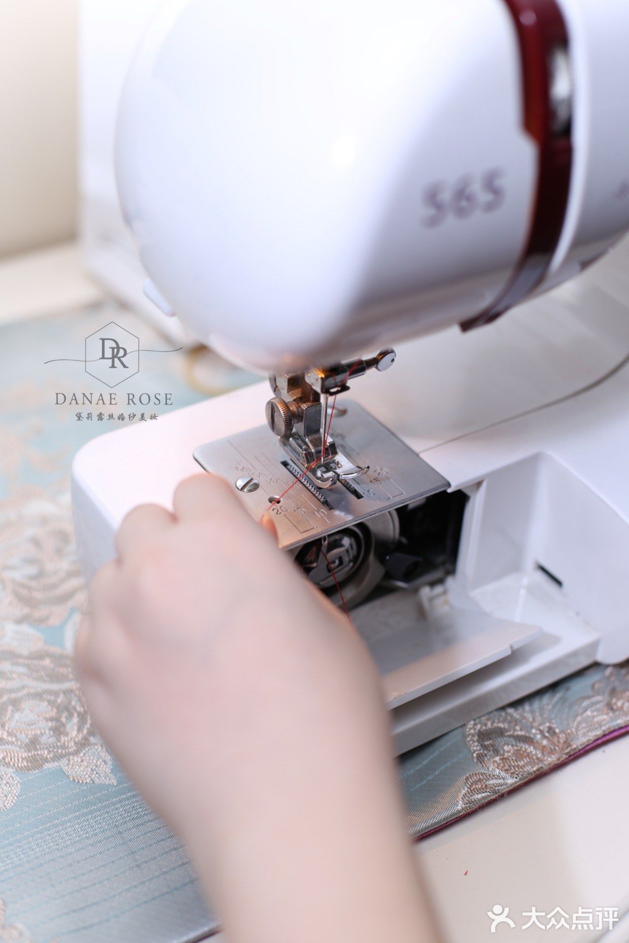 穿针引线做嫁衣